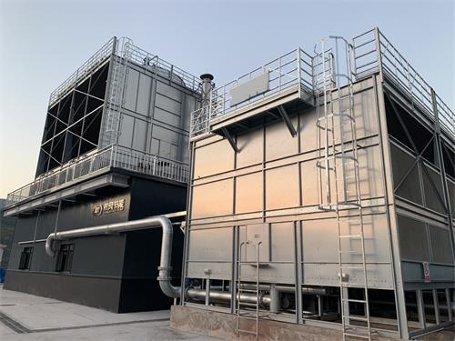 閉式冷卻塔及其配套設(shè)備水箱該如何合理設(shè)置？(閉式冷